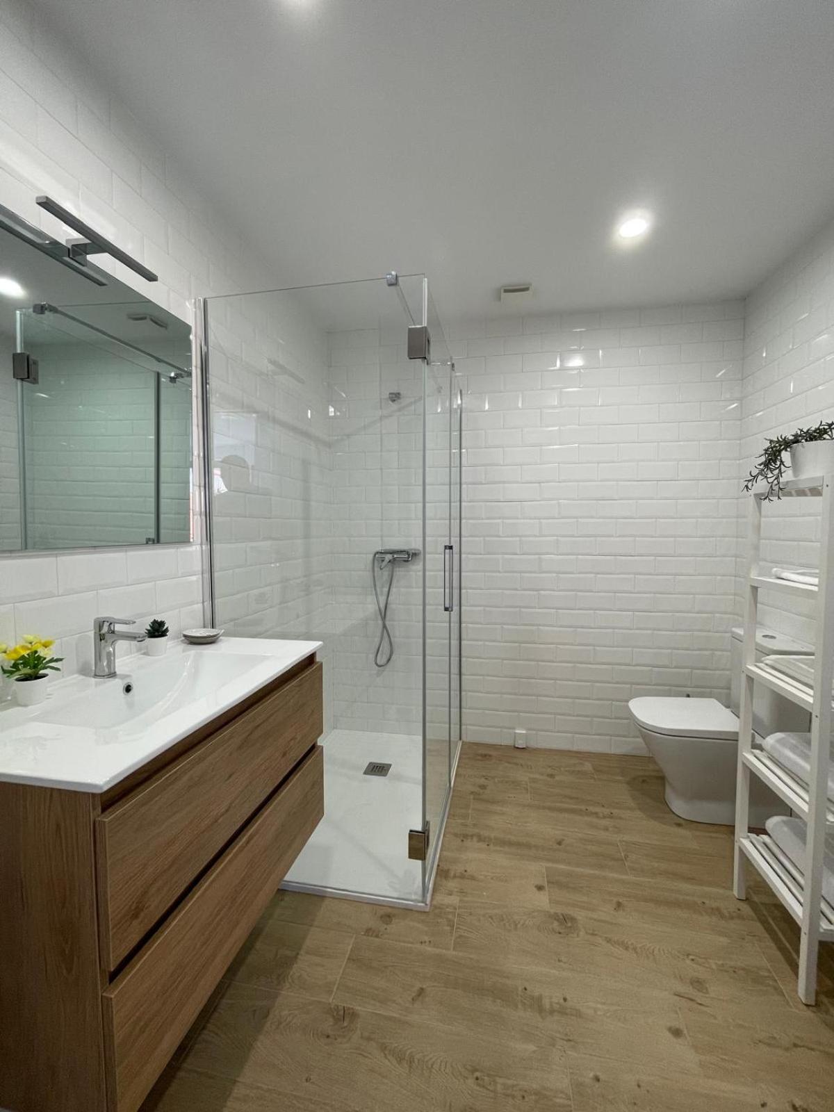Apartamentos Ares Rentals Apartment *