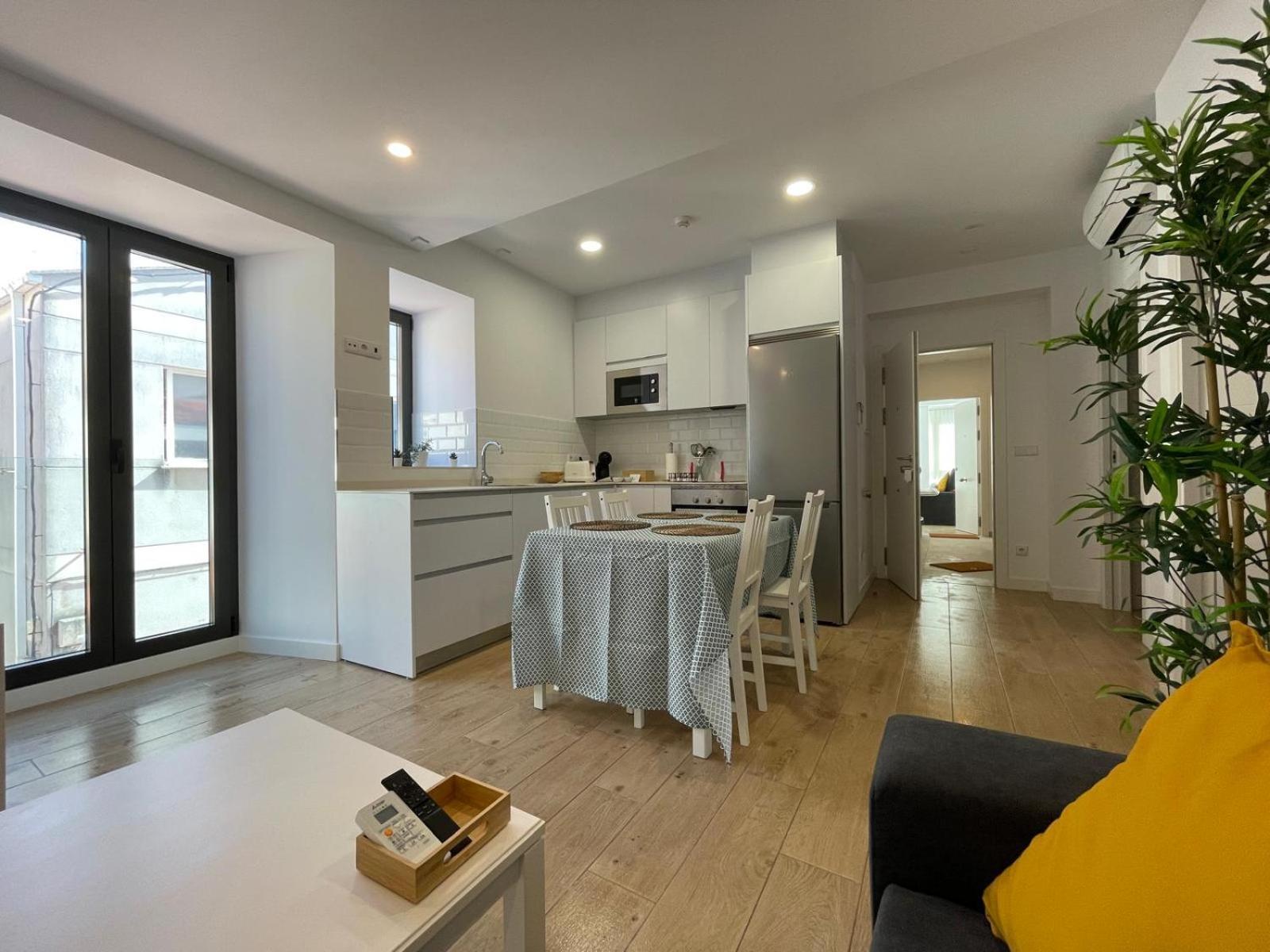 Apartment Apartamentos Ares Rentals